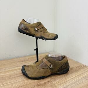 Keen Carlisle Brown Leather Slip On Shoe Women’s Size 8.5